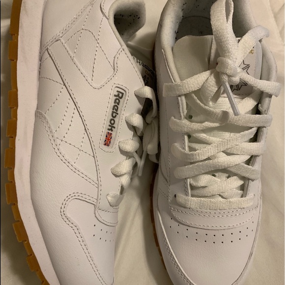 Classic Reebok’s - Picture 5 of 5